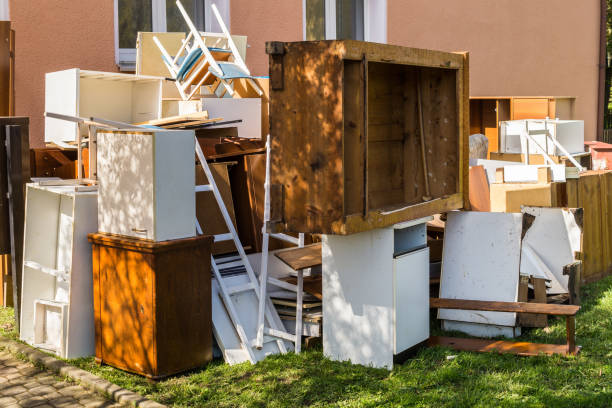 Best Construction Debris Removal  in Bruceton, TN